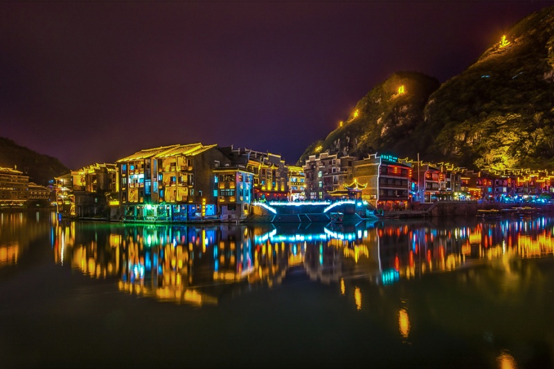 镇远古镇夜景 夜晚图片