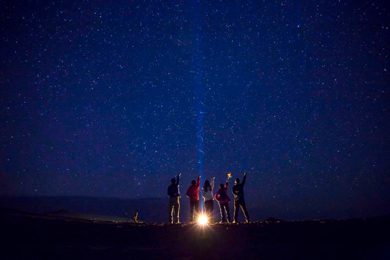 沙漠夜晚星空