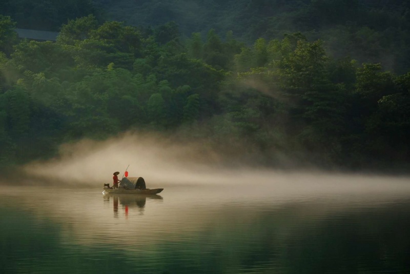 雾漫小东江