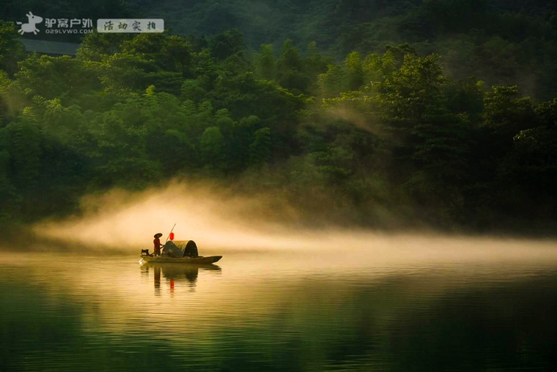 雾漫小东江