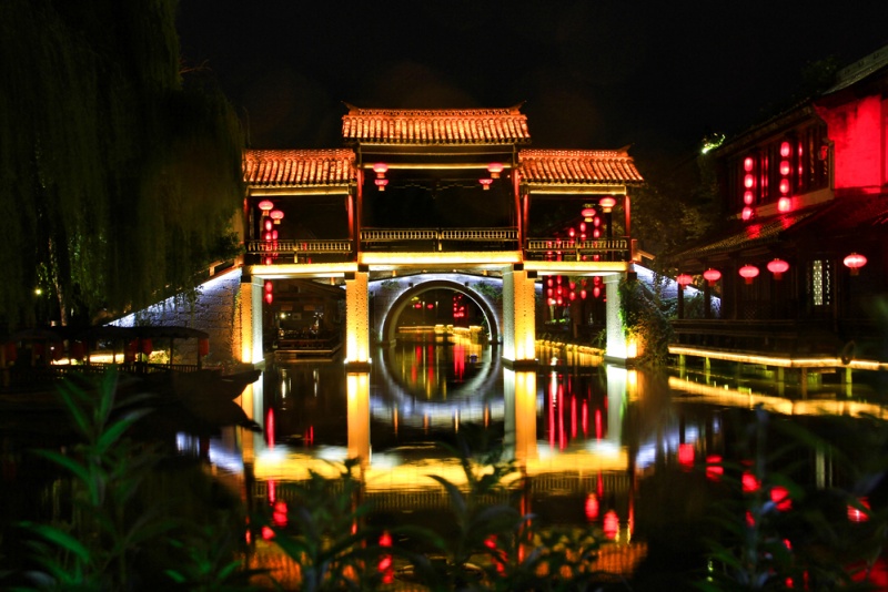 台儿庄夜景