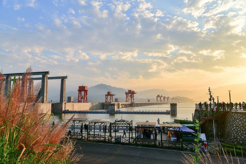 三峡大坝