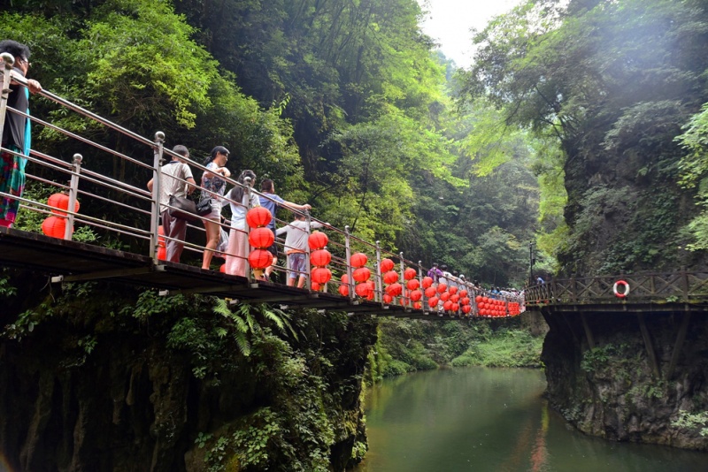 三峡大瀑布