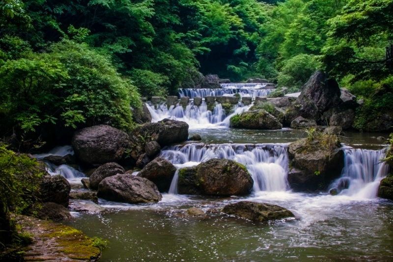 三峡大瀑布