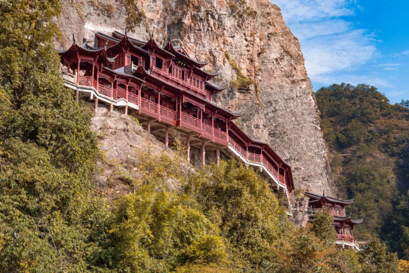 江南悬空寺