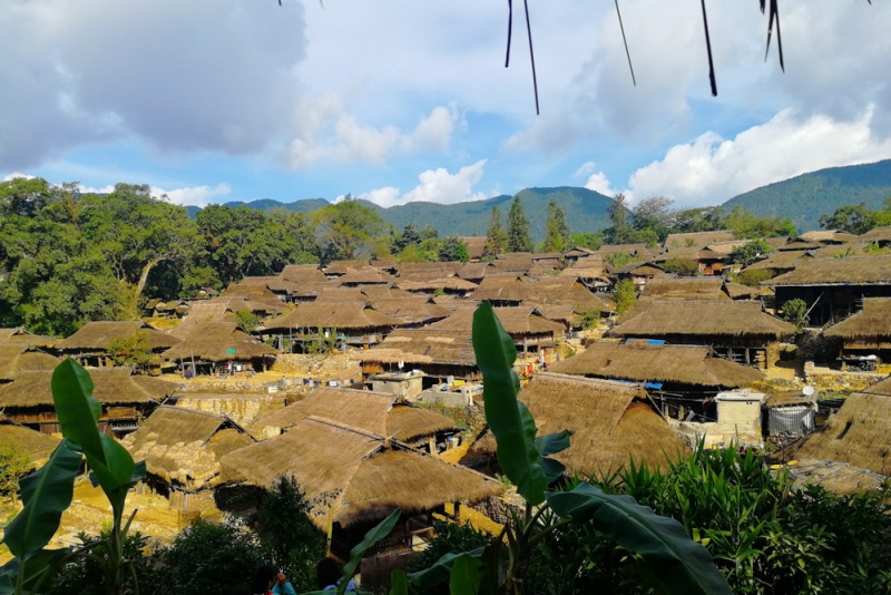 翁丁村