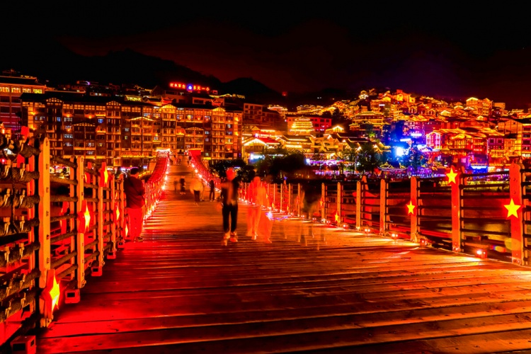 茅台镇夜景