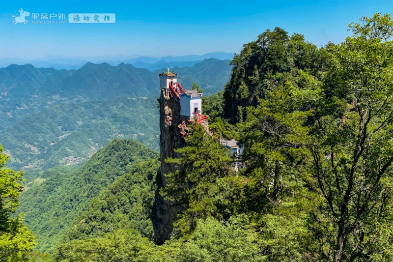 塔云山