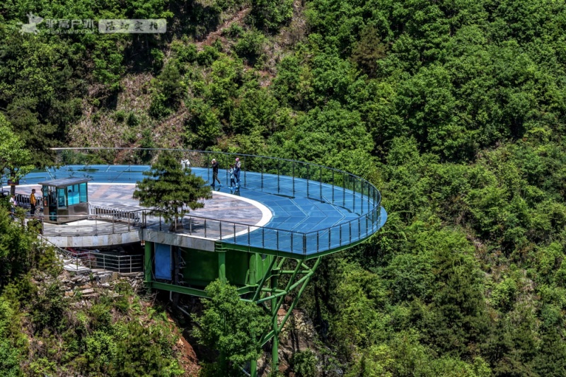 塔云山