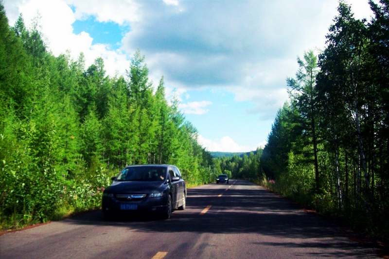 根河路景