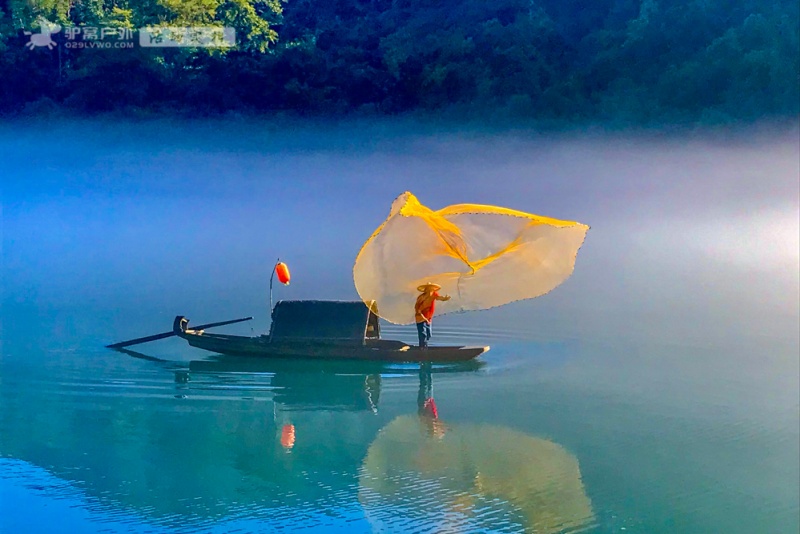 小东江雾景