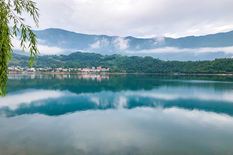 马湖