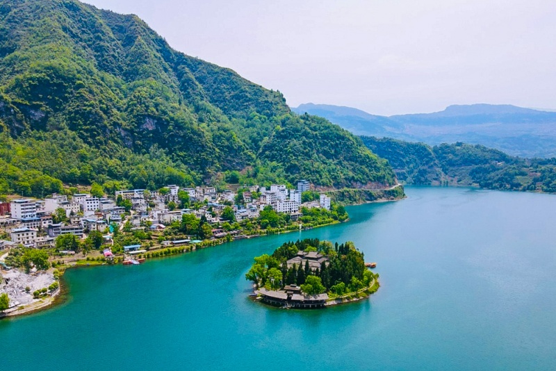 马湖