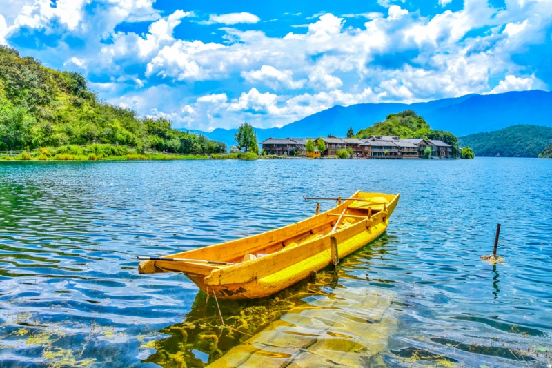 泸沽湖