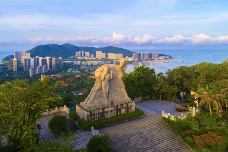 鹿回头景区