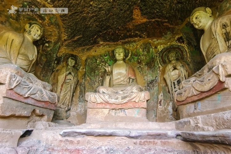 麦积山