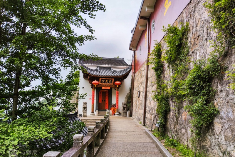 百岁宫