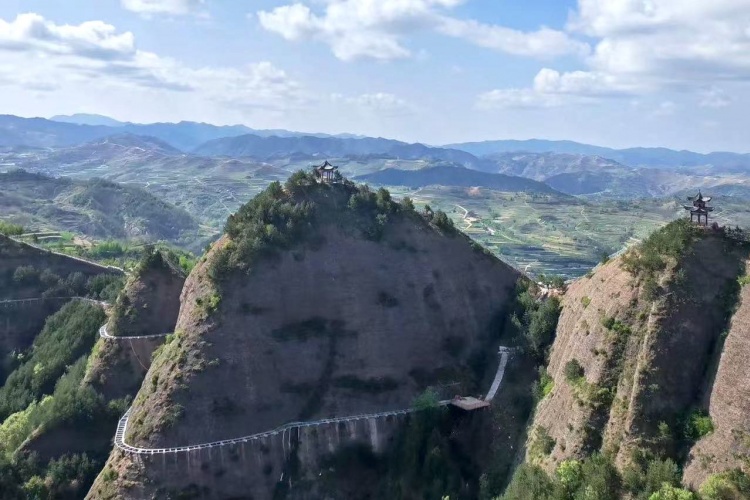 云华山