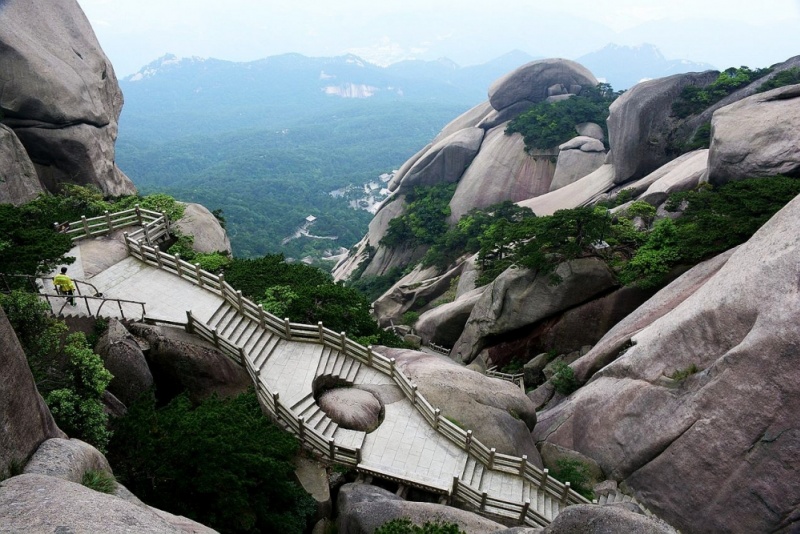天柱山
