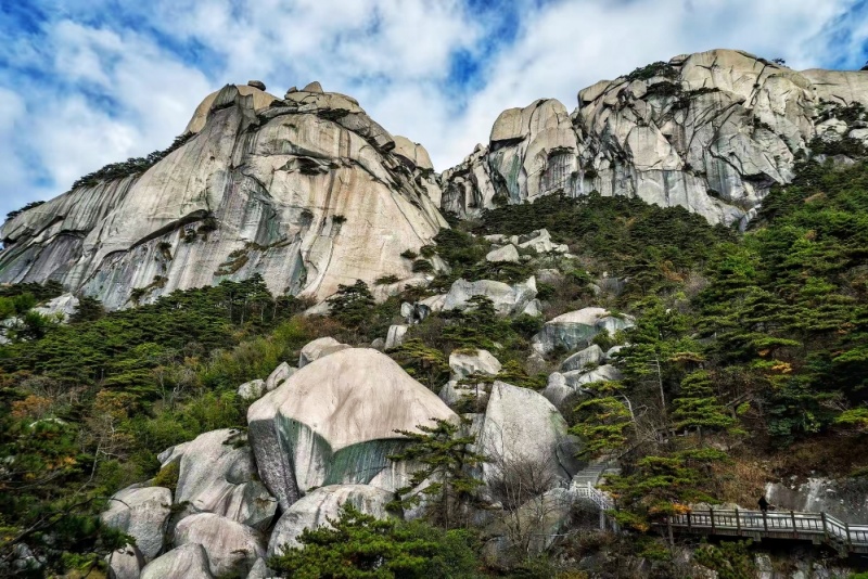 天柱山