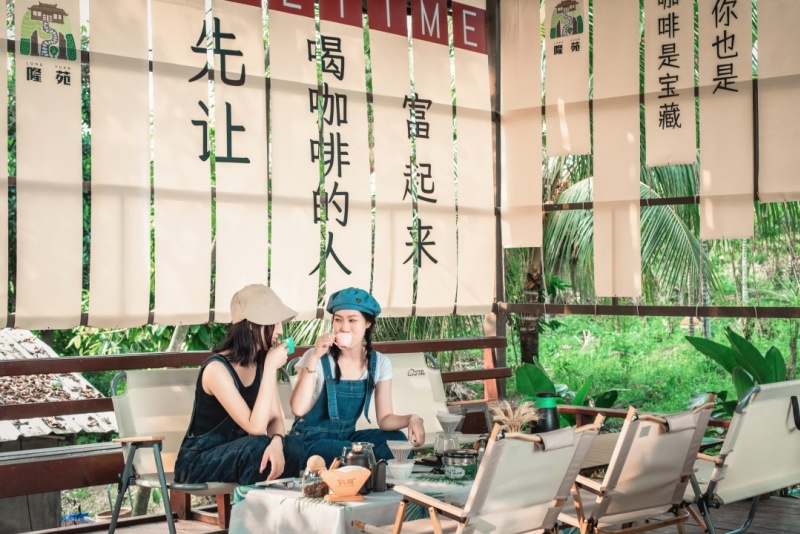 罗布斯塔灵韵