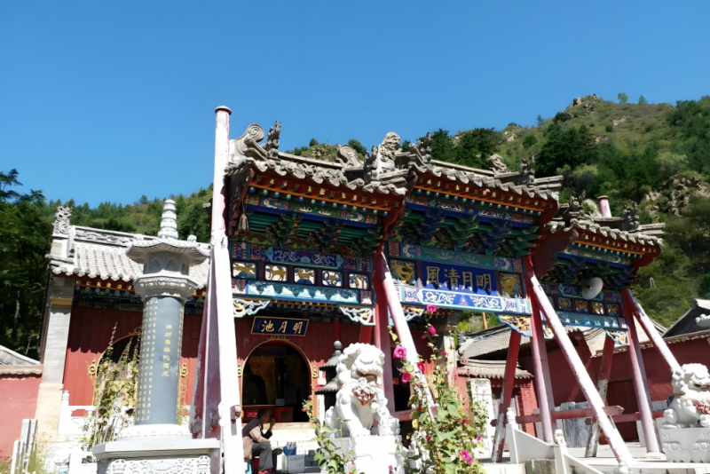 明月池