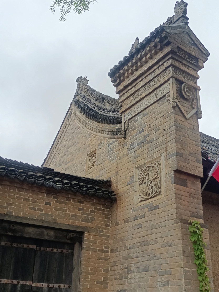 68e73b144d744.jpg